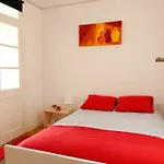 Bairro Alto Apartment By Rental4All